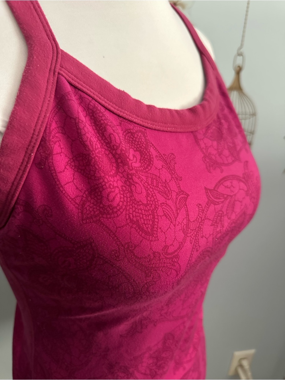 lululemon athletica Raspberry Paisley Racerback Tank - Picture 3 of 4